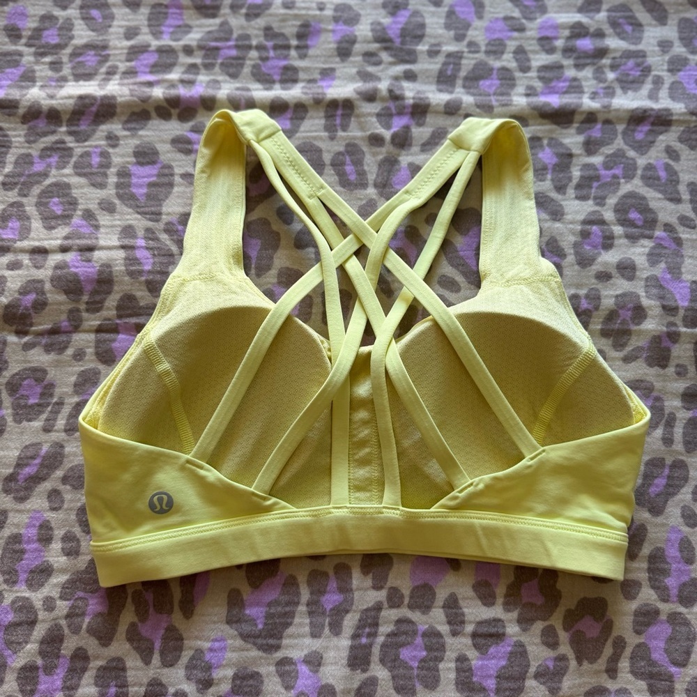 Lululemon Free To Be Serene Bra *C/D cup 🍋 - Picture 2 of 10